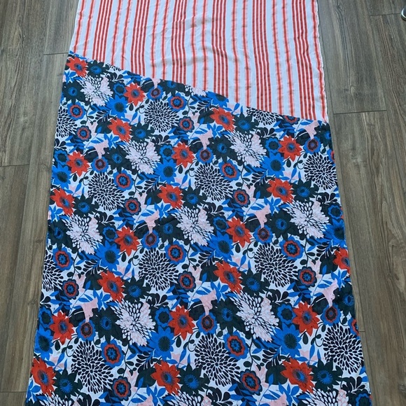 Floral and Striped Multicolor Scarf - Picture 5 of 9